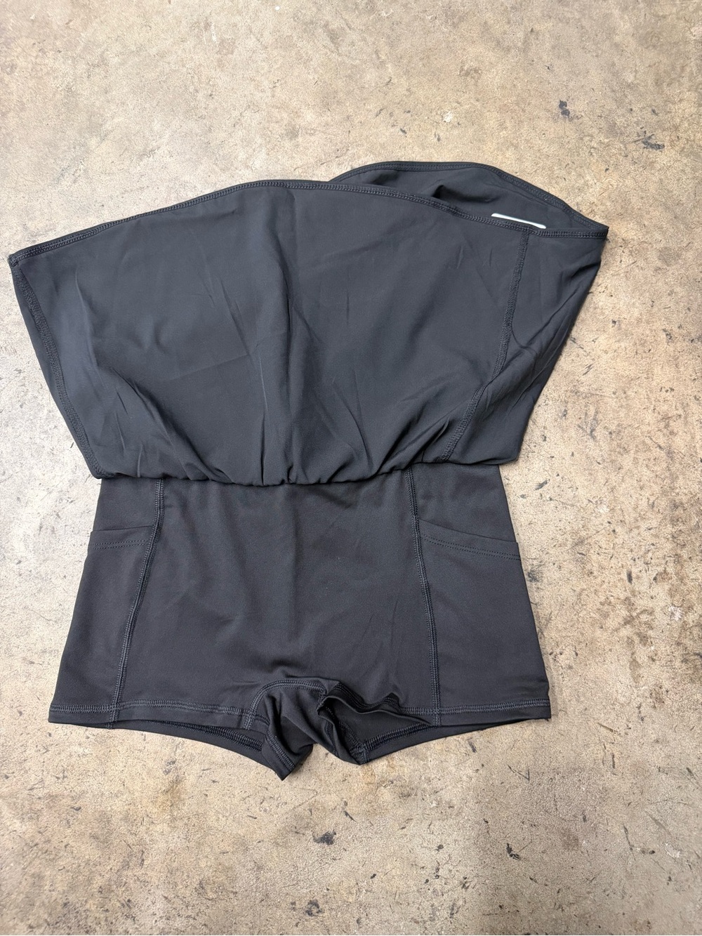 ALO Yoga Black Match Point Skirt (Medium) - Picture 2 of 4